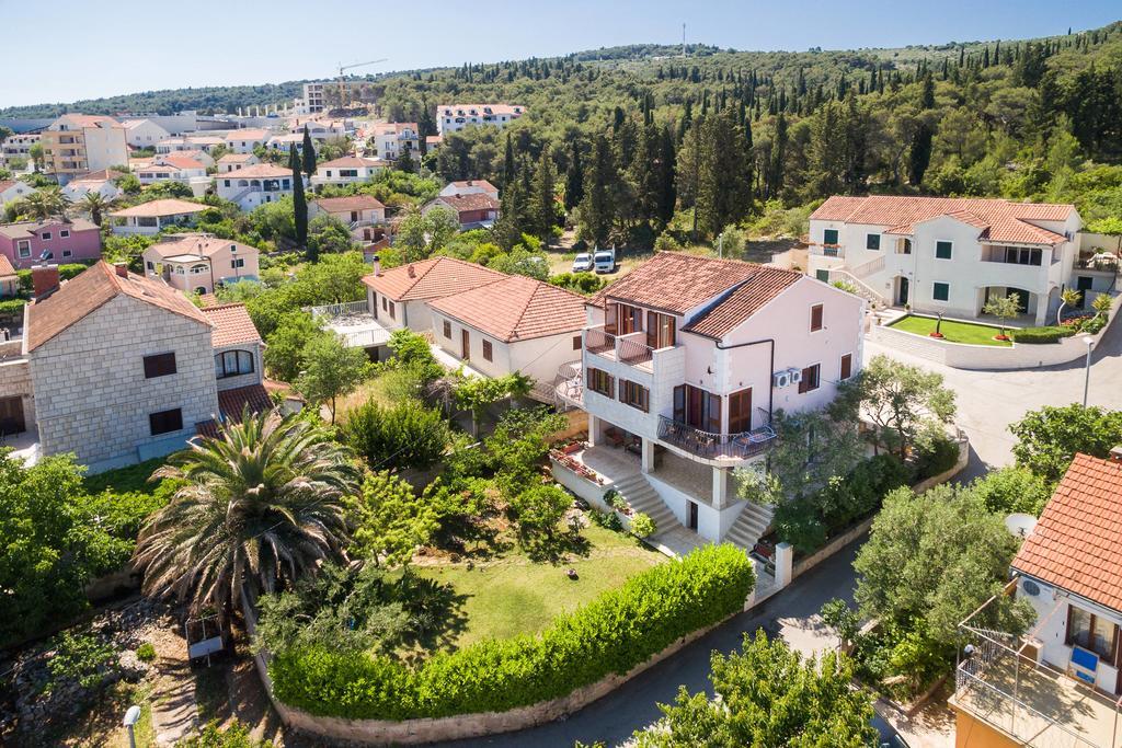 Apartments Judita Супетар Экстерьер фото