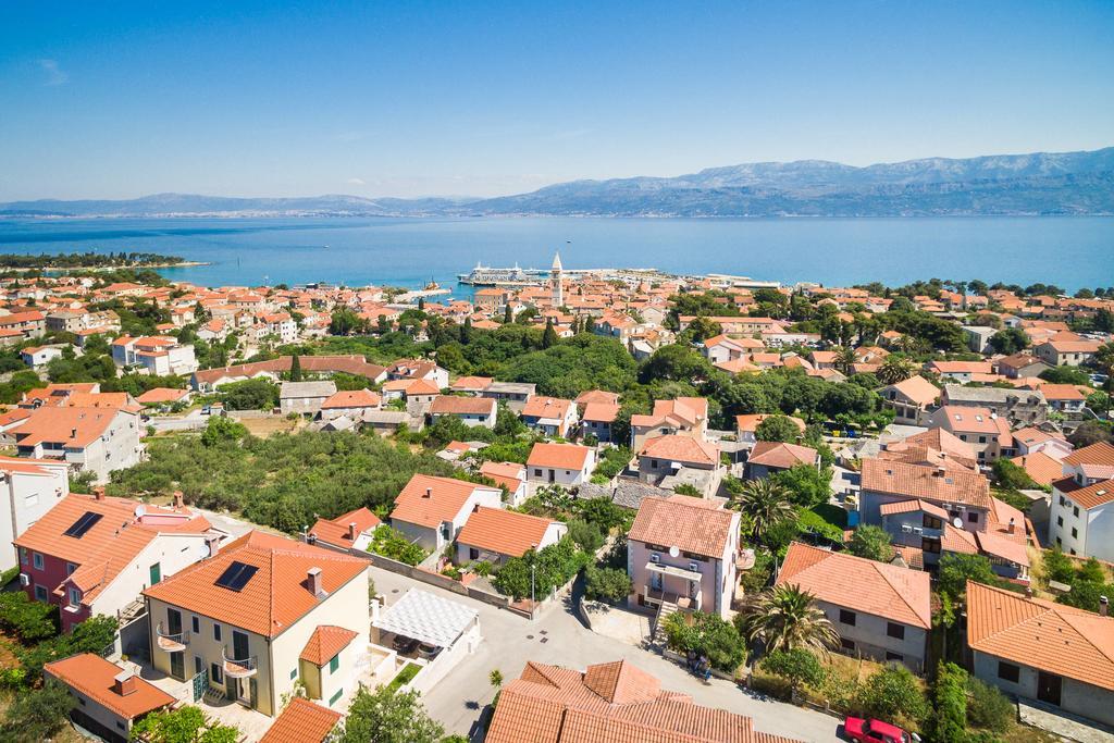 Apartments Judita Супетар Экстерьер фото