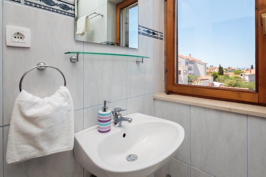 Apartments Judita Супетар Экстерьер фото