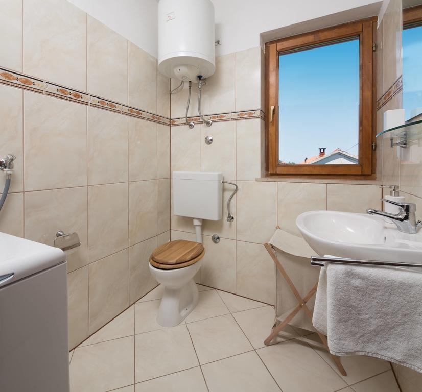 Apartments Judita Супетар Экстерьер фото